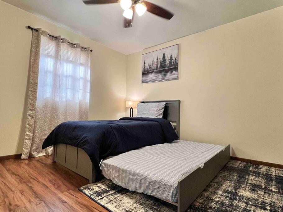 Beautiful 2Br Apartment. Black-Out Curtains Peoria Exterior foto